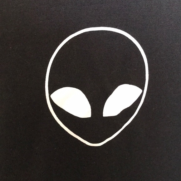 Black alien crop top - Picture 2 of 2